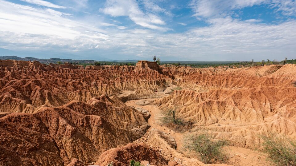 mejores lugares turísticos de colombia, desierto de la tatacoa